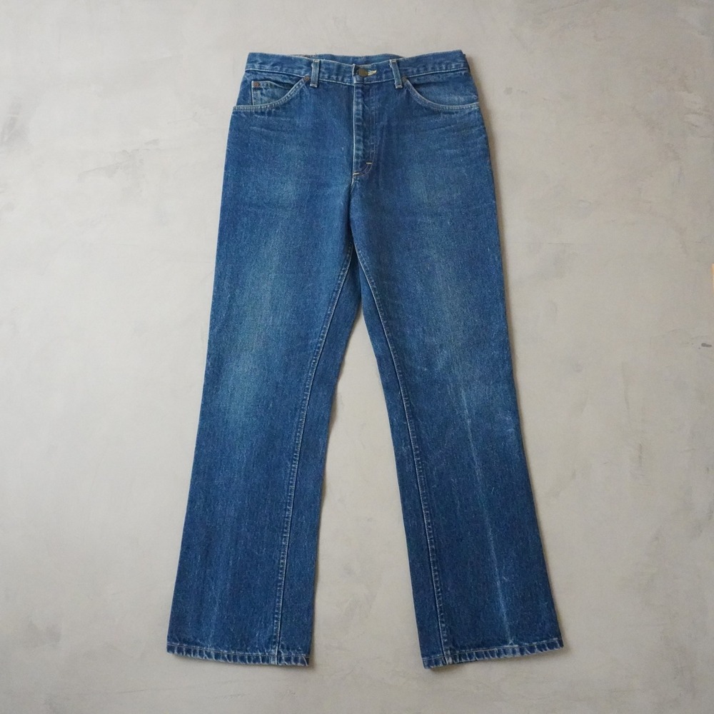 Vintage Lee Jeans 33x32 Mens 90s Blue Straight Leg USA Made Denim